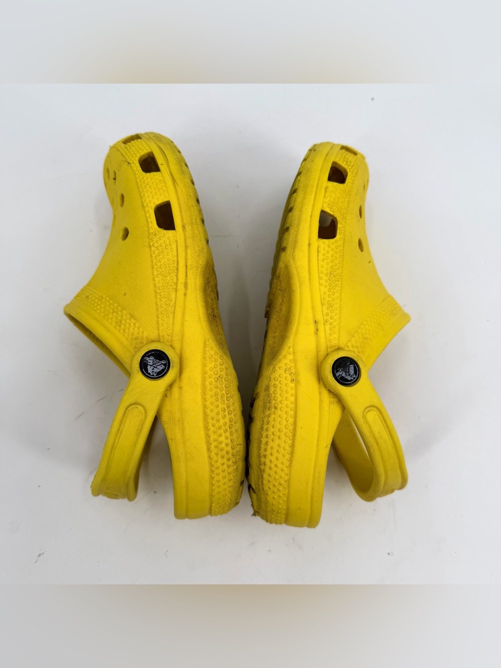 Crocs Clogs M6 W8 Yellow Classic Slip On Comfort Shoes -read - Picture 6 of 9